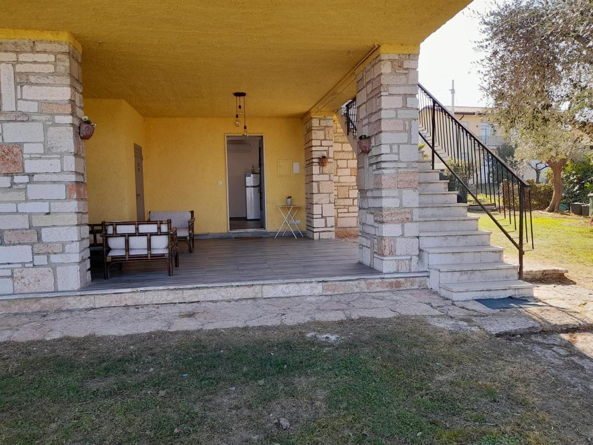 Villa La Magnolia - Private Beach Access, Garden, Views Лацизе Екстер'єр фото