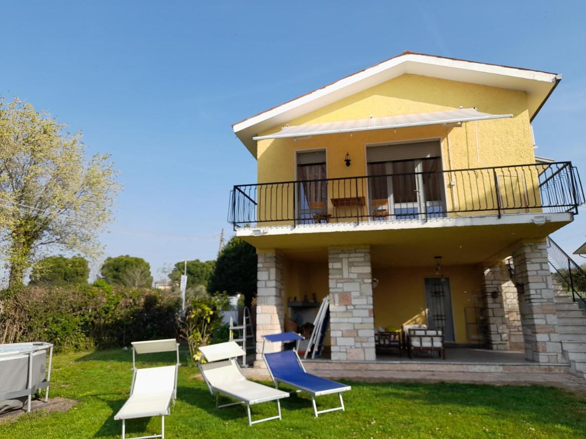 Villa La Magnolia - Private Beach Access, Garden, Views Лацизе Екстер'єр фото
